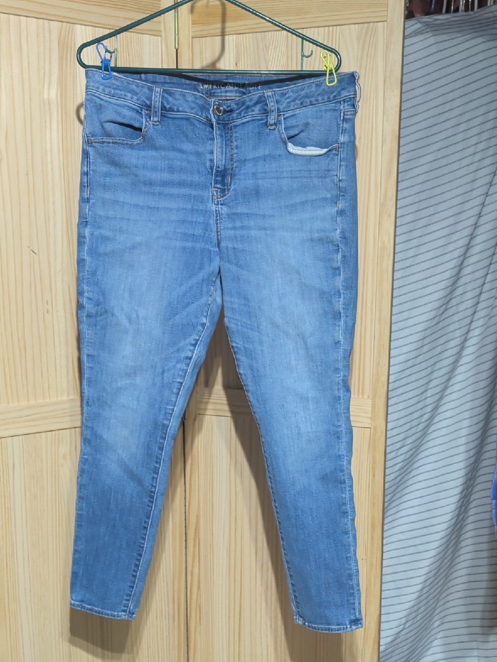 American Eagle Outfitters Light Blue Women's Skinny Jeans